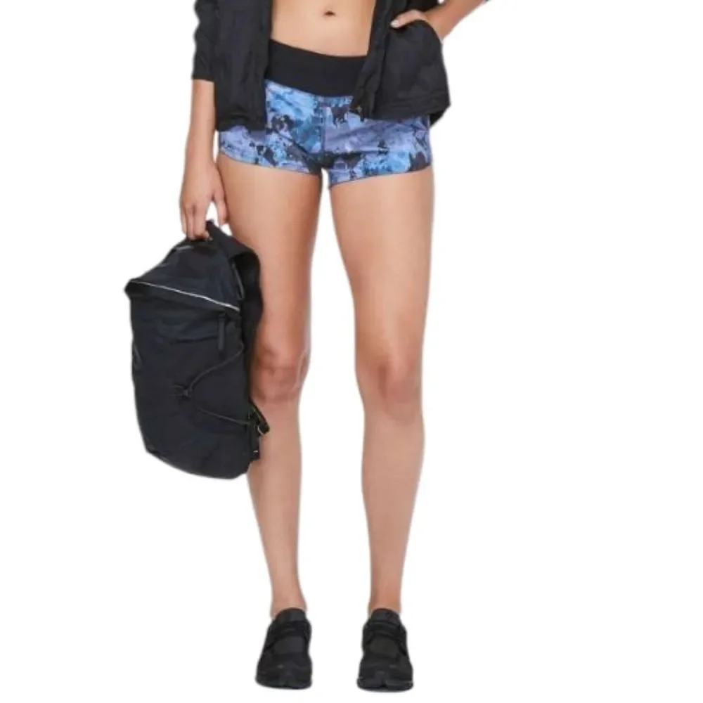 LULULEMON screen camo‎ multi black speed up running micro shorts 10
